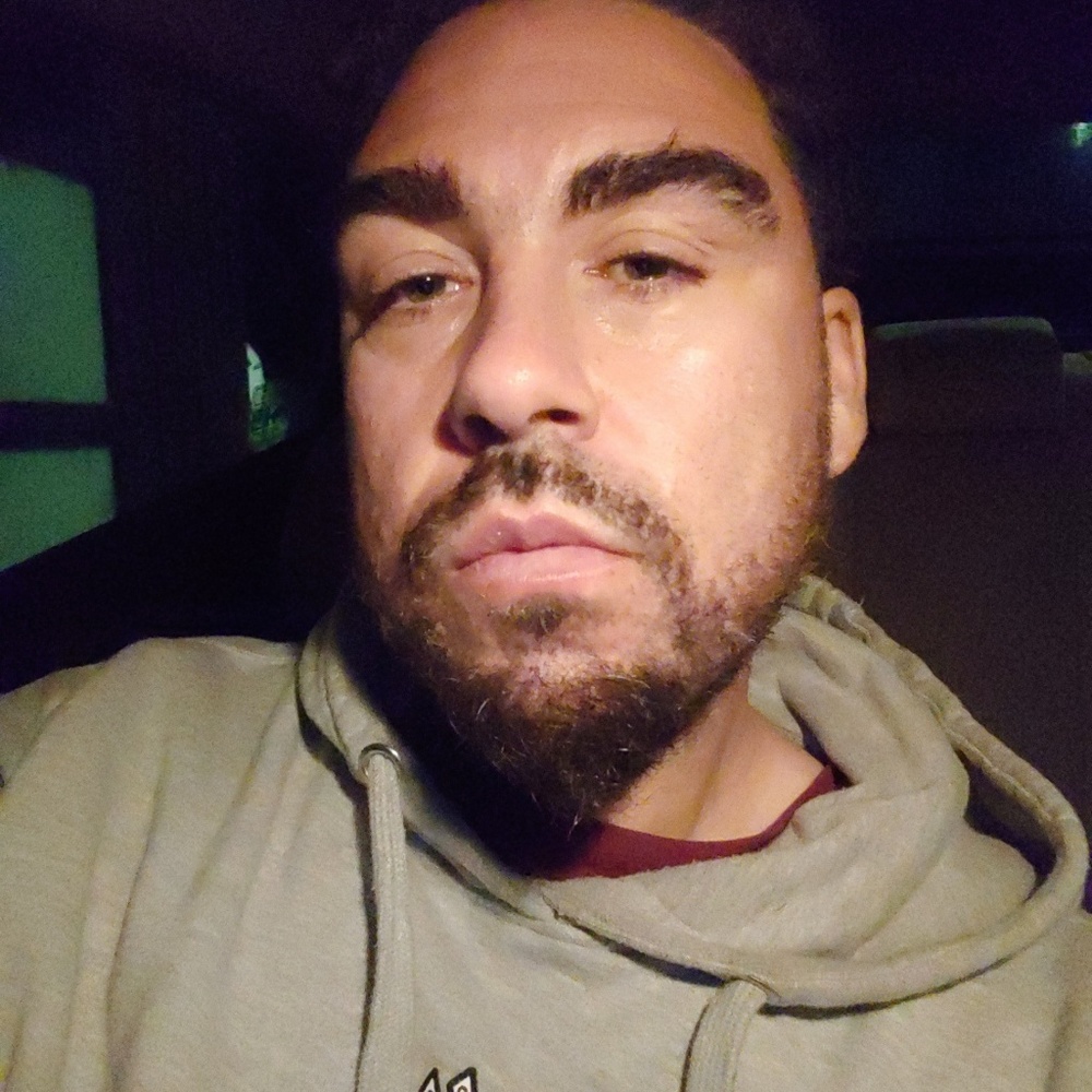 Meet your Posher, K.p.